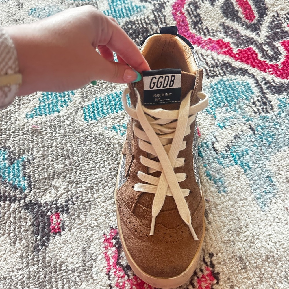 Golden Goose Mid Star Sneakers - Picture 2 of 7